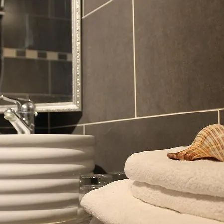 Hotel Ambiente 3*